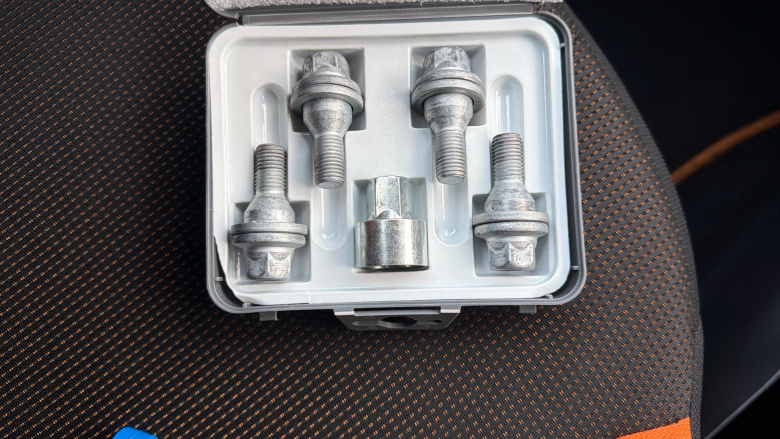 Toyota Aygo 1.0 VVT-i JBL Edition 5dr x-shift Petrol Hatchback